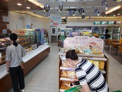 -全家便利店(南峰中心店)