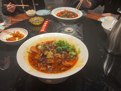 -川流不息·地道川菜·小龙虾(新松江路店)
