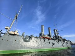 -阿芙乐尔号巡洋舰