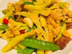 阳江小盆菜-先记烧鹅王·本地粤菜(福永店)