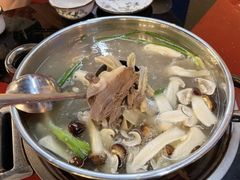 -老石黑山羊毛驴肉火锅(金凯广场店)