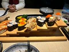 -万岁料理回转寿司(华贸店)