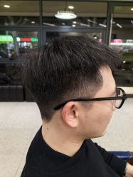 -PE SALON