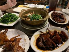 -酱皇乳鸽(富威大厦B座店)
