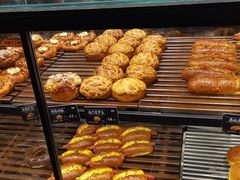 -红跑车(滨湖银泰店)