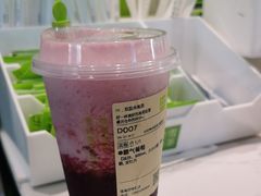 -奈雪的茶(优特汇店)