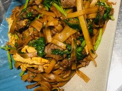 干炒牛河-潮界(虹桥新天地店)