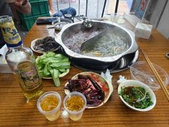 -储奇门鳝鱼火锅(总店)