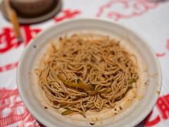 -肥肥虾庄·金牌油焖大虾(汉街SKP店)