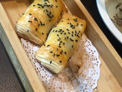 榴莲酥-粤域茶餐厅