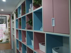 换鞋区-贝尔亲子水育乐园