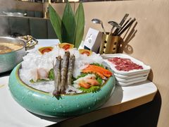 -深海聚汇·牛榴宴·自助料理(江宁万达店)