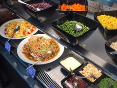 -彩虹云霄酒店76&78层国际自助餐