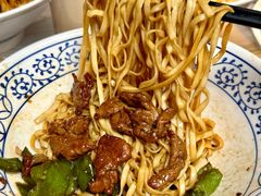 -李与白包子铺(桐梓林店)