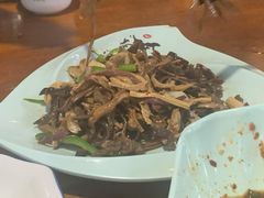 干椒牛肝菌-小厨子私房菜·云南美食店