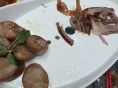 -凤凰园烤鸭店·唐山菜·传承花椒肉(老唐丰路店)