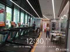 -乐刻健身(龙华红山6979店)