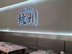 -老班长·小龙虾·鲜货烧烤大排档(金街美地店)
