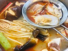 冬阴功火锅-派派茶客(金杏花园店)