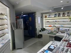 -视野联行眼镜蔡司·依视路官方授权店(顺城店)