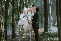 -第一夫人婚纱摄影(南京店)