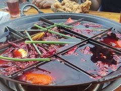 -正南齊北重庆老火锅(光华村直营店)