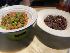 -佬麻雀·新湘菜(东方宝泰店)