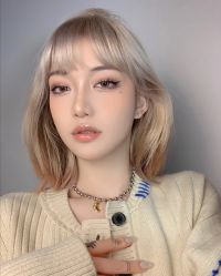 -AYO SALON