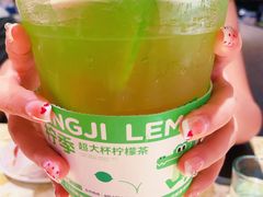 -靓虾二哥长沙地标小龙虾(五一广场店)