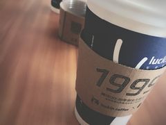 -luckin coffee瑞幸咖啡(绿地凤起店)