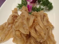 -鸿一饭店(隐秀路店)