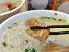 -凯峰鱼汤米线(金利達店)