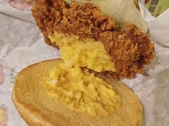 柠香蛋沙拉脆皮鸡腿堡-德克士(聚银时代店)