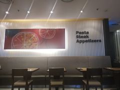 大堂-必胜客(百联又一城店)