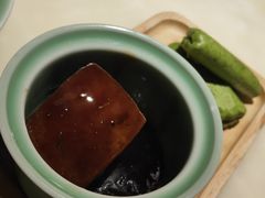 东坡肉-弄堂里(滨江龙湖天街店)