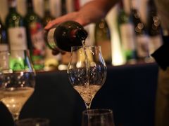 -Wine Universe 宇宙酒馆
