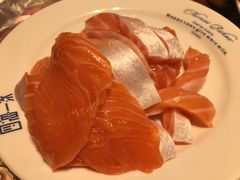 -四海一家自助餐(益田假日广场店)