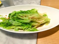 -渝信川菜 · 川味家常菜(财富购物中心店)
