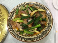 -乡土特色.冷锅鱼.牦牛肉汤锅