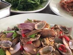 -四川小胡子海鲜(丁村万人海鲜广场店)