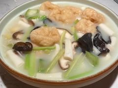 杂菇浸鱼腐-大榕树下顺德菜(融创茂店)