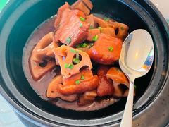 -上海明天广场JW万豪酒店