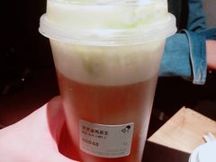 热芝芝金凤茶王-喜茶(深圳东门1234店)