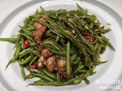 -老六饭店(翠通路店)