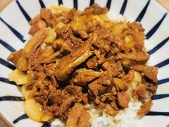 -红猪卤肉饭(大西洋美食城店)