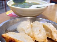 -黄阿姨锅贴大王(万航渡路店)