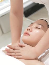 -美肤盾祛痘·问题肌头疗管理中心