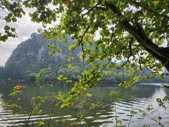 -星湖旅游景区七星岩