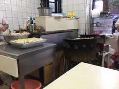 -黄阿姨锅贴大王(万航渡路店)