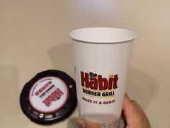 -The Habit Burger Grill 哈比特汉堡(爱琴海店)